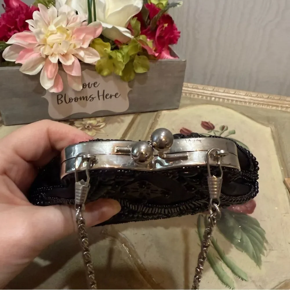 Heavily Beaded KISS Clasp Black Evening Bag Clutch Purse Wristlet Crossbody NWOT